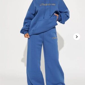 Fashion Nova NWT fleece pants suit size medium